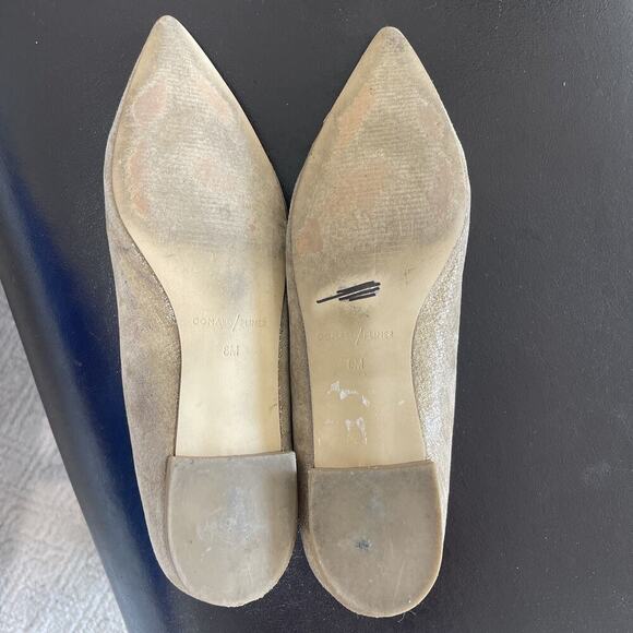 Donald J. Pliner Shimmering Gold Pointed Flats - Picture 11 of 12
